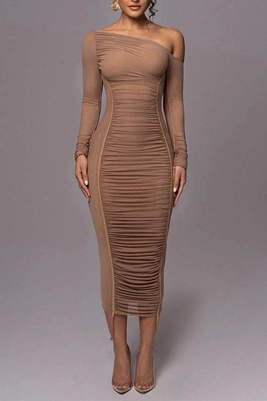 RUCHED BODYCON MAXI DRESS Trendy Short Sleeve Maxi Dress
