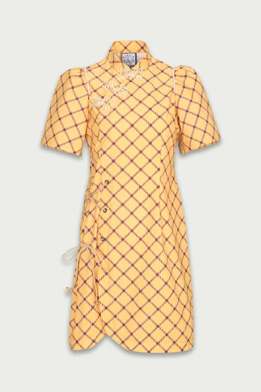 Mukzin | Back Hollowed Bandage Checkered Dress