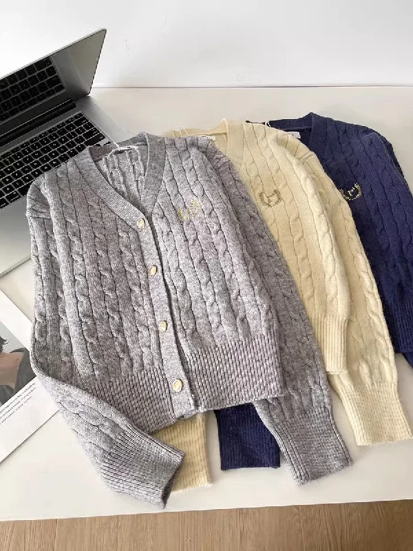 solid color simple soft sweater V-neck sweater jacket       S4678 Boxy Sweater Fitted Sweater A-Line