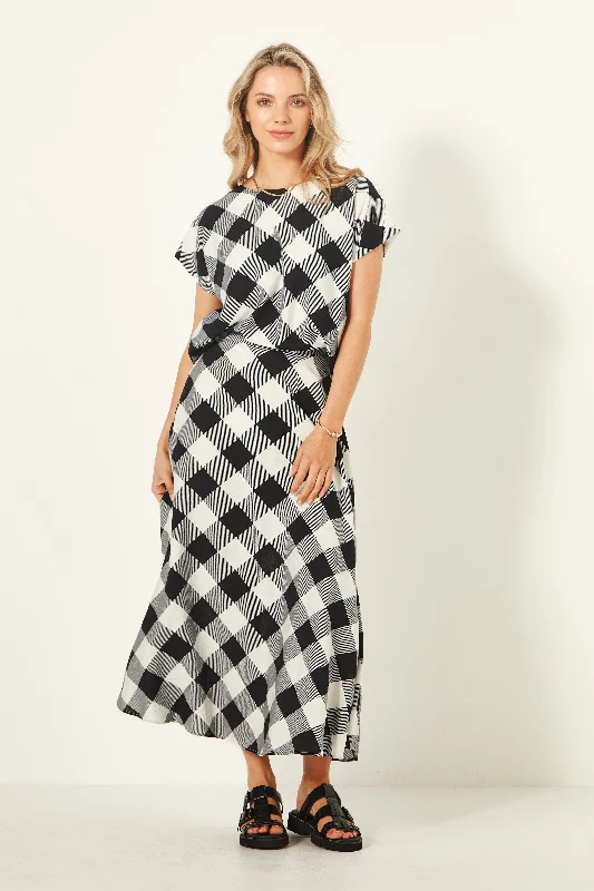 Valeria Skirt slim fit skirt